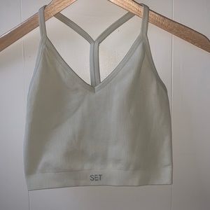 Set active ribbed Y tank